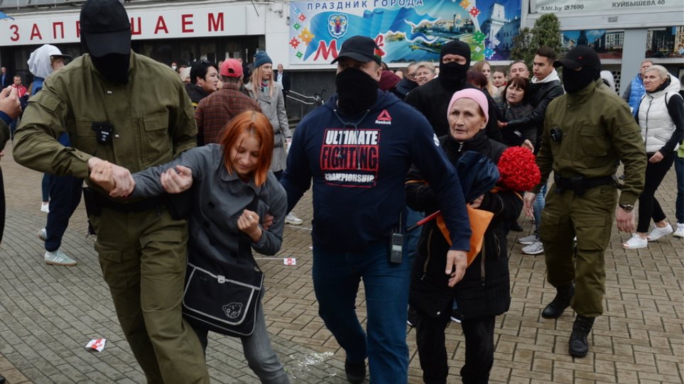 Λευκορωσία: Βίαιες συλλήψεις διαδηλωτών στο Μινσκ - Φωτογραφία 1