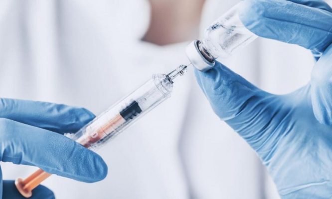 Παγκόσμιος συναγερμός! Διακόπηκαν οι δοκιμές του εμβολίου του κορονοϊού της Οξφόρδης! - Φωτογραφία 1