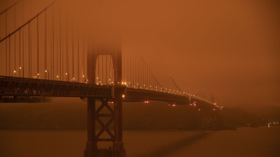 Φωτιές στην Καλιφόρνια: Εικόνες Αποκάλυψης στο Σαν Φρανσίσκο (φωτο) - Φωτογραφία 1