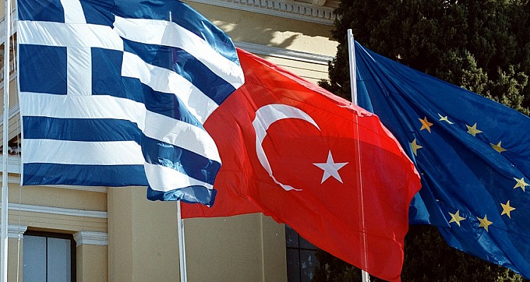 Bloomberg: H EE πρέπει να σταθεί δίπλα στην Ελλάδα κι απέναντι στην Τουρκία - Φωτογραφία 1