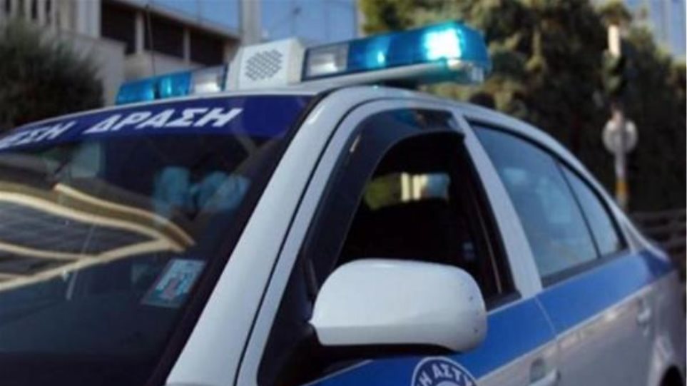 Δολοφονία -σοκ στη Θεσσαλονίκη: Άφησαν το πτώμα στην άκρη του δρόμου - Φωτογραφία 1