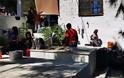 Καζάνι που βράζει η Λέσβος: Κάτοικοι και μετανάστες δεν θέλουν επιστροφή στη Μόρια - Φωτογραφία 11