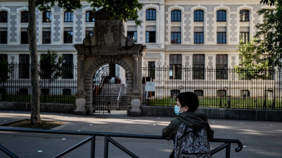 Γαλλία: Κλειστά 81 σχολεία - Συρροές κρουσμάτων σε πάνω από δέκα πανεπιστήμια - Φωτογραφία 1