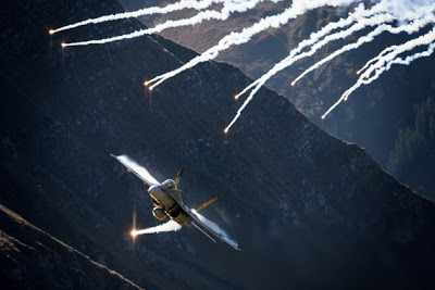 Γιατί η «ουδέτερη» Ελβετία ξοδεύει δισεκατομμύρια για νέα μαχητικά αεροσκάφη - Φωτογραφία 1