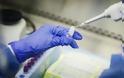 Εμβόλιο AstraZeneca-Οξφόρδης: Τι αλλάζει μετά τις τελευταίες αποκαλύψεις από ΜΜΕ