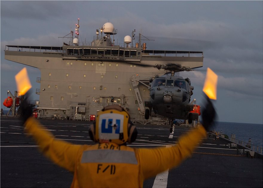 ΒΙΝΤΕΟ.Ποιο είναι το ελικοπτεροφόρο USS Hershel «Woody» Williams που έρχεται στη Σούδα - Φωτογραφία 9