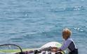 Η γηραιότερη windsurfer είναι 82 ετών, από την Κεφαλονιά και μπήκε στο Γκίνες! - Φωτογραφία 1