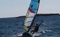 Η γηραιότερη windsurfer είναι 82 ετών, από την Κεφαλονιά και μπήκε στο Γκίνες! - Φωτογραφία 2