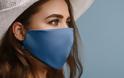 H χρήση μάσκας δεν προκαλεί τοξικές επιπτώσεις λόγω παγίδευσης του διοξειδίου του άνθρακα, σύμφωνα με έρευνα