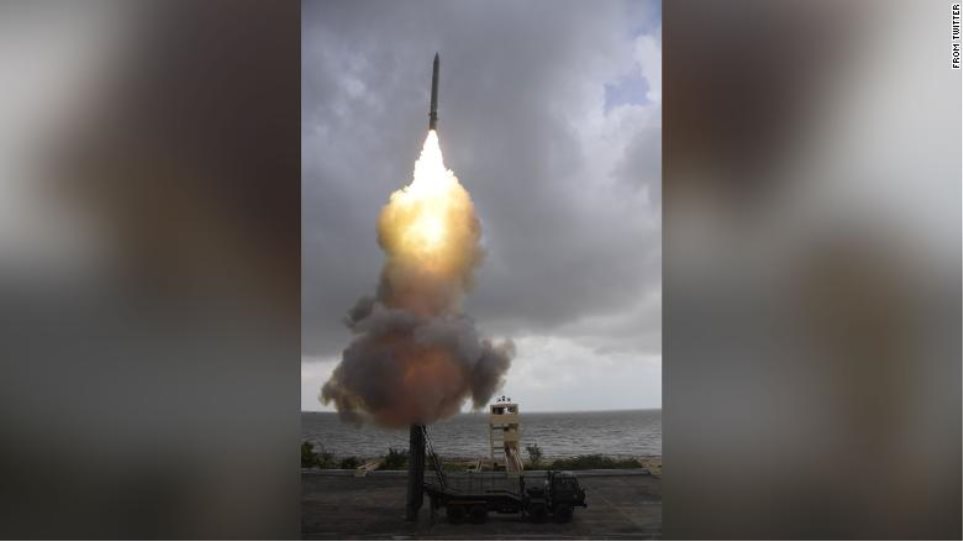 Ινδία δοκιμάζει πύραυλο και εκτοξεύει τορπίλη εκατοντάδες μίλια μακριά - Φωτογραφία 1