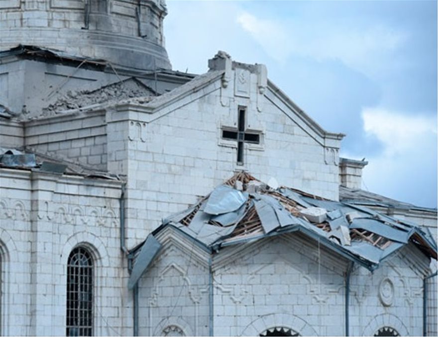 Αρμενία: Το Αζερμπαϊτζάν βομβάρδισε καθεδρικό ναό στη Σούσα - Τραυματίες τρεις δημοσιογράφοι - Φωτογραφία 2