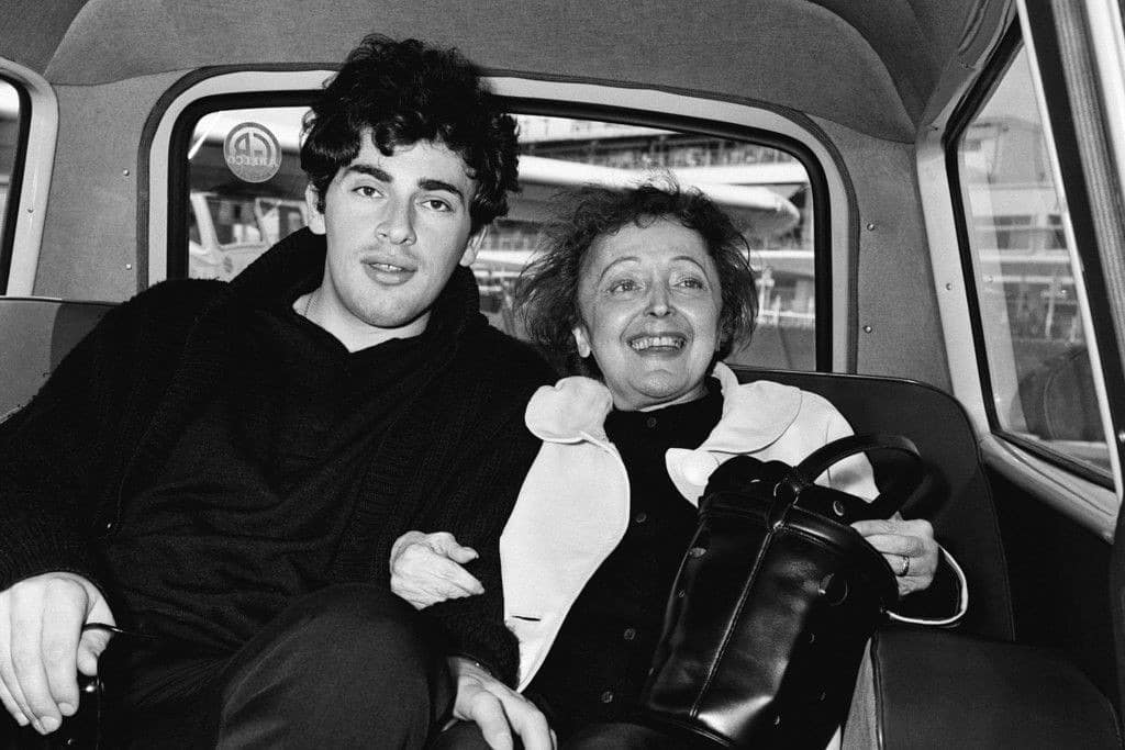 Εdith Piaf: Ο άγνωστος έρωτάς της για τον Δημήτρη Χορν κι ο γάμος με τον Έλληνα Theo Sarapo - Φωτογραφία 1