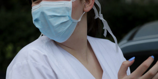 Υπουργείο Υγείας: Επτά λάθη στη χρήσης της μάσκας. Πώς πρέπει να φοράμε σωστά τη μάσκα - Φωτογραφία 1