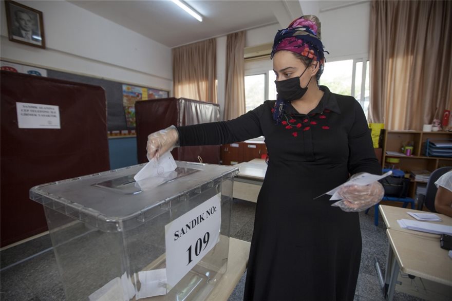 «Εκλογές» στα Κατεχόμενα: Ένα βήμα πιο μακριά από τη λύση του Κυπριακού με τη νίκη Τατάρ - Φωτογραφία 2