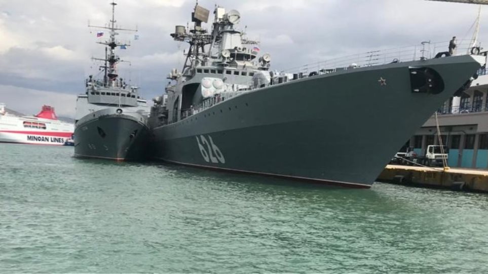 Έδεσε στον Πειραιά το τεράστιο ρωσικό πολεμικό πλοίο «Vice Admiral Kulakov» - Φωτογραφία 1