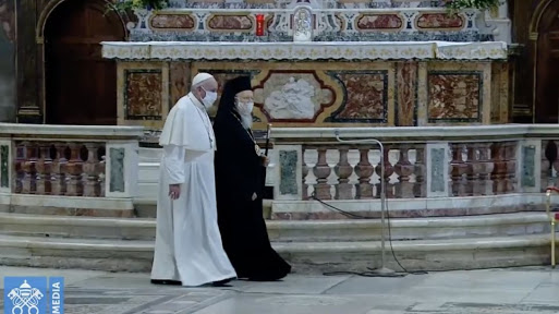 Κοινή εμφάνιση Πάπα Φραγκίσκου και Βαρθολομαίου με μάσκα - Φωτογραφία 1