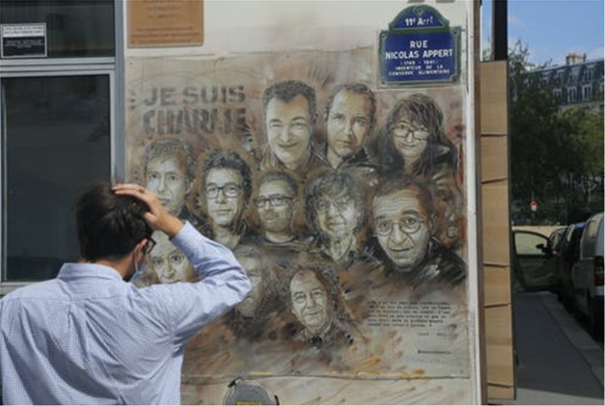 Charlie Hebdo: Σάτιρα πέρα από τα όρια, πέρα από τις σφαίρες και το αίμα - Φωτογραφία 5