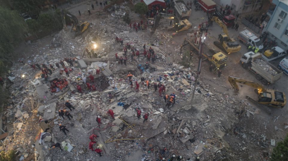 Σεισμός - Τουρκία: Τουλάχιστον 25 οι νεκροί - Φωτογραφία 1