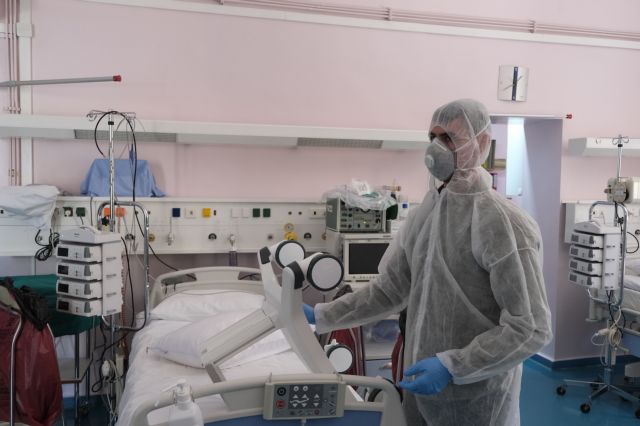Κοροναϊός : Ανεξέλεγκτη η κατάσταση στα νοσοκομεία της Θεσσαλονίκης - Φωτογραφία 4