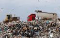 «Καμπάνες» από 15 έως 35 ευρώ τον τόνο σε δήμους που θάβουν σκουπίδια