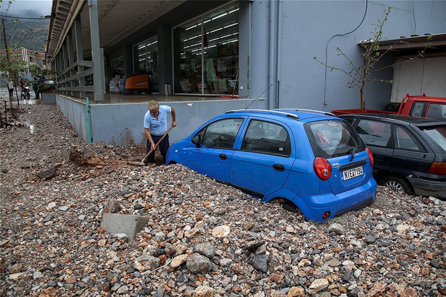 Κρήτη: Η καταστροφική κακοκαιρία σε 20 φωτος - Φωτογραφία 10