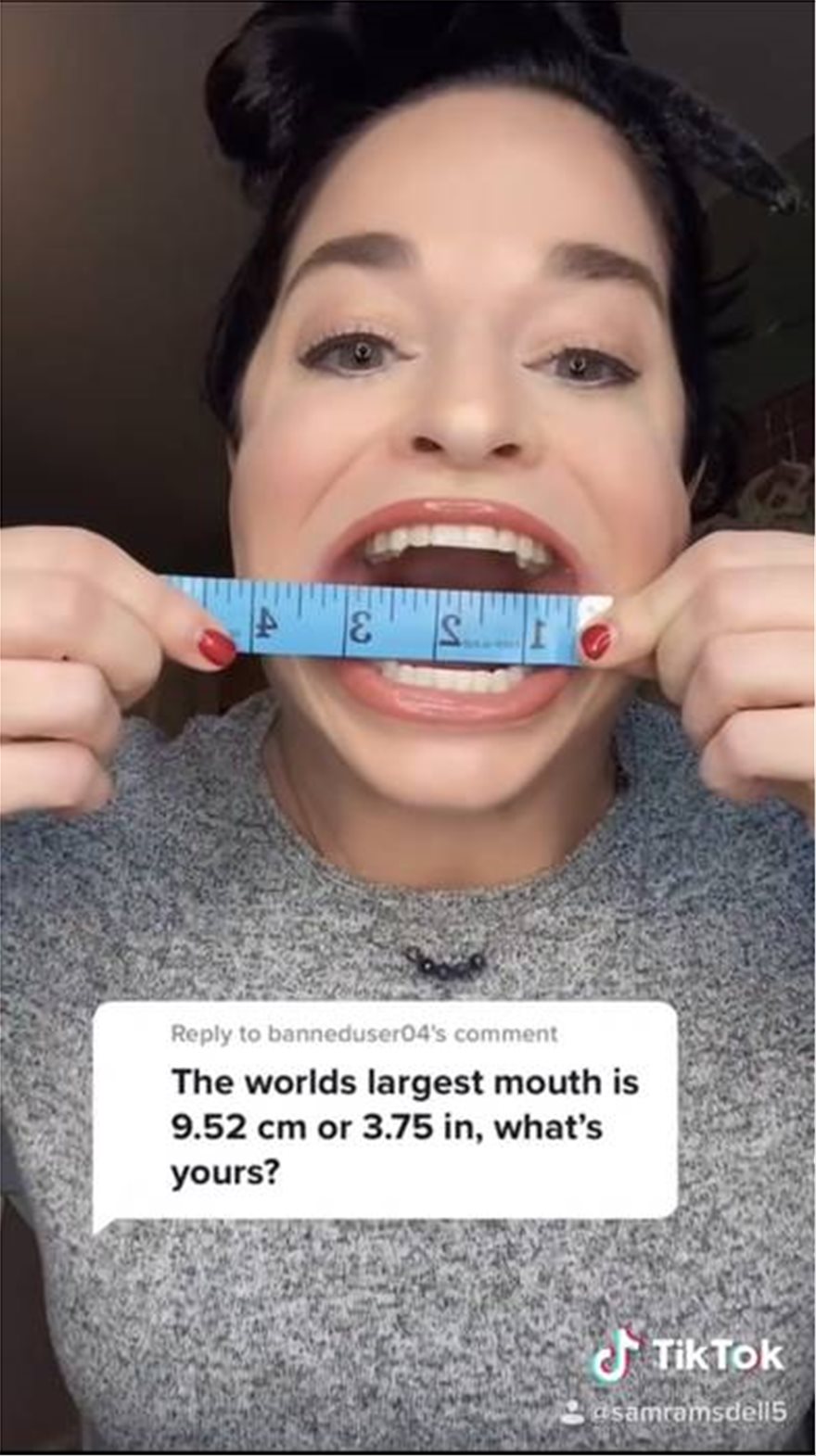 To τεράστιο στόμα της την έκανε διάσημη στο TikTok -βίντεο - Φωτογραφία 2