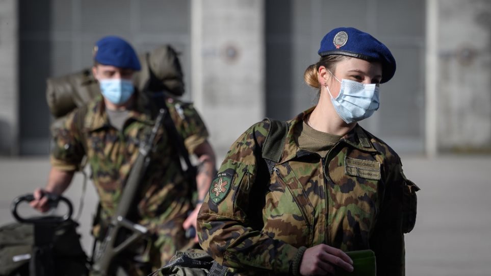 Συναγερμός στην Ελβετία - Στέλνει στρατό ως ενίσχυση στα νοσοκομεία - Φωτογραφία 1