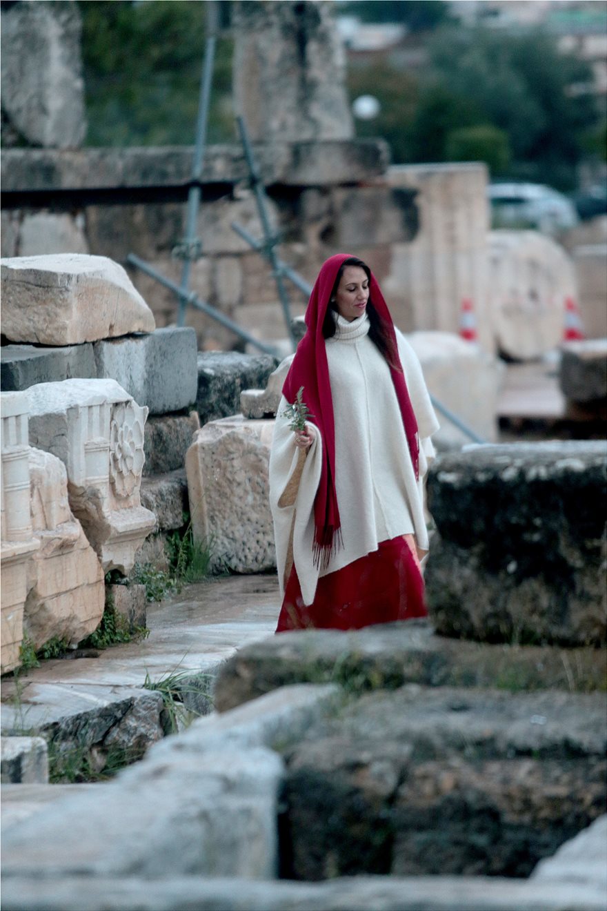 Ελευσίνα: Ο κορωνοϊός «νίκησε» τη θεά Δήμητρα… ακόμη και την Παναγία - Φωτογραφία 17