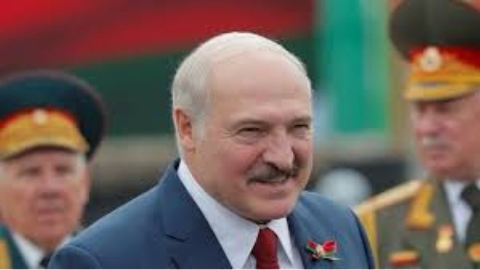 Λουκασένκο: Θα παραιτηθώ όταν εγκριθεί νέο Σύνταγμα - Φωτογραφία 1