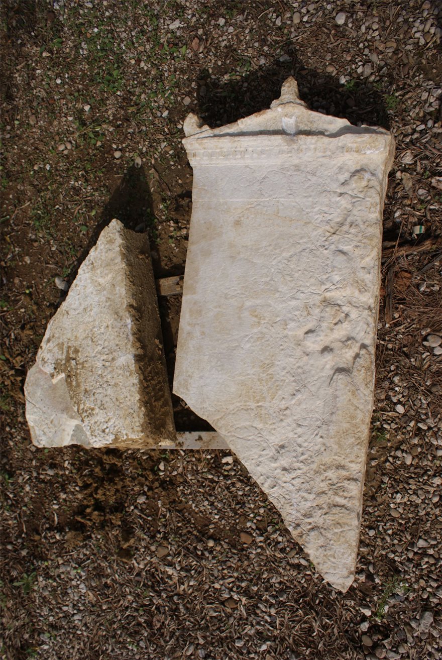 Ηλεία: Οκτώ τάφοι 4ου και 2ου πΧ αιώνα σε οικόπεδο - Φωτογραφία 2