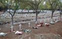 Ανατριχιαστικές εικόνες: Ανοίγουν δεκάδες νέους τάφους στη Θεσσαλονίκη - Φωτογραφία 9