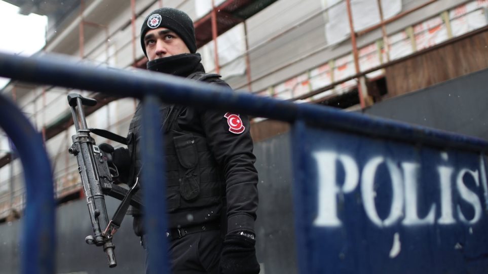 Συλλήψεις Ρώσων δημοσιογράφων στην Τουρκία για βίντεο σε εργοστάσιο με drone - Φωτογραφία 1