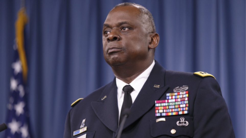 ΗΠΑ: Ο Μπάιντεν επέλεξε για υπουργό Άμυνας τον στρατηγό Λόιντ Όστιν - Φωτογραφία 1