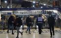 Αποκομμένη η Βρετανία, χάος στα αεροδρόμια - Φωτογραφία 2