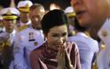 Ταϊλάνδη: Διέρρευσαν 1.400 γυμνές φωτογραφίες της επίσημης ερωμένης του βασιλιά - Φωτογραφία 3