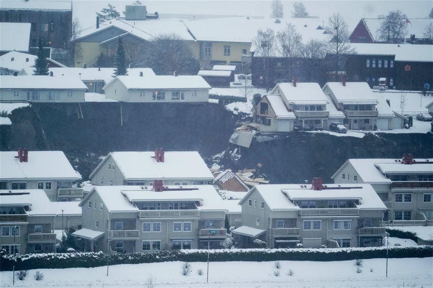 Νορβηγία: Μεγάλη κατολίσθηση με τραυματίες - φωτος - Φωτογραφία 5