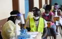 «Ηθική καταστροφή αν καθυστερήσουν οι εμβολιασμοί στην Αφρική» λέει το αφρικανικό CDC