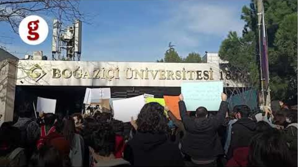 Κωνσταντινούπολη: Φοιτητές διαδήλωσαν για τον διορισμό πρύτανη με διάταγμα Ερντογάν - Φωτογραφία 2