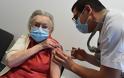 Γιατί η Γαλλία έχει εμβολιάσει μόλις ...516 ανθρώπους κατά της Covid-19