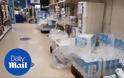 Βρετανία: Έτρεξαν πανικόβλητοι να αγοράσουν χαρτί υγείας... - Φωτογραφία 2