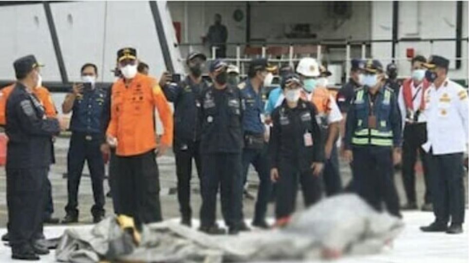 Ινδονησία: Εντοπίστηκαν τα μαύρα κουτιά του μοιραίου Boeing - Φωτογραφία 1
