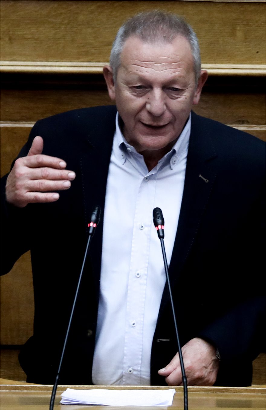 Πώς η ελληνική Βουλή δεν έγινε Καπιτώλιο – 10 περιστατικά που δεν... γράφτηκαν στην ιστορία - Φωτογραφία 9