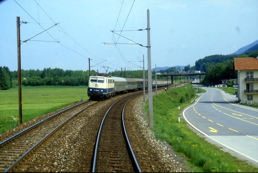 Οι Πολωνικοί σιδηρόδρομοι σχεδιάζουν να ενταχτούν σε δίκτυο τρένων πολυτελείας. - Φωτογραφία 1