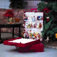Πρακτικές λύσεις για να αποθηκεύσετε τα χριστουγεννιάτικα στολίδια - Φωτογραφία 6