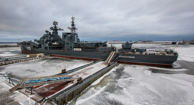 Ρώσος Ναυτικός Διοικητής έκλεψε δύο χάλκινα έλικες 13 τόνων από το δικό του Destroyer! - Φωτογραφία 1