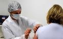 Γερμανία: Υπέρ του υποχρεωτικού εμβολιασμού των νοσηλευτών η πλειοψηφία των πολιτών