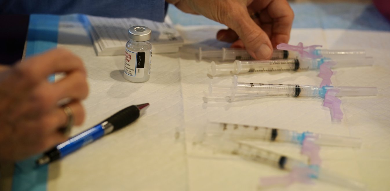 Εμβόλιο: Πίεση στον Ευρωπαϊκό Οργανισμό Φαρμάκων αποκαλύπτουν εμπιστευτικά emails - Φωτογραφία 1