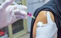 Bloomberg: H Κομισιόν προωθεί το πιστοποιητικό εμβολιασμού – Τι είναι και πώς θα λειτουργεί