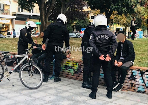 Θεσσαλονίκη: Επιχείρηση της ΕΛ.ΑΣ. για παράνομους αλλοδαπούς στο κέντρο και στον ΟΣΕ – Μία σύλληψη. - Φωτογραφία 1