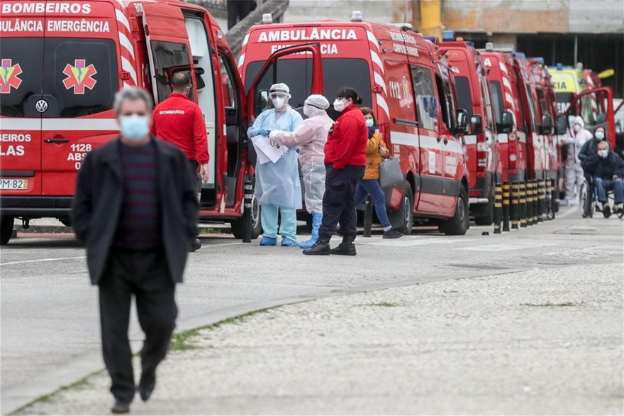 «Χάος» στα νοσοκομεία της Πορτογαλίας: Ασθενείς μεταφέρονται από τη Λισαβόνα στη Μαδέρα - Φωτογραφία 3